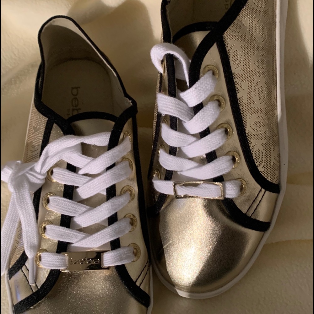 New Women  BeBe shoes